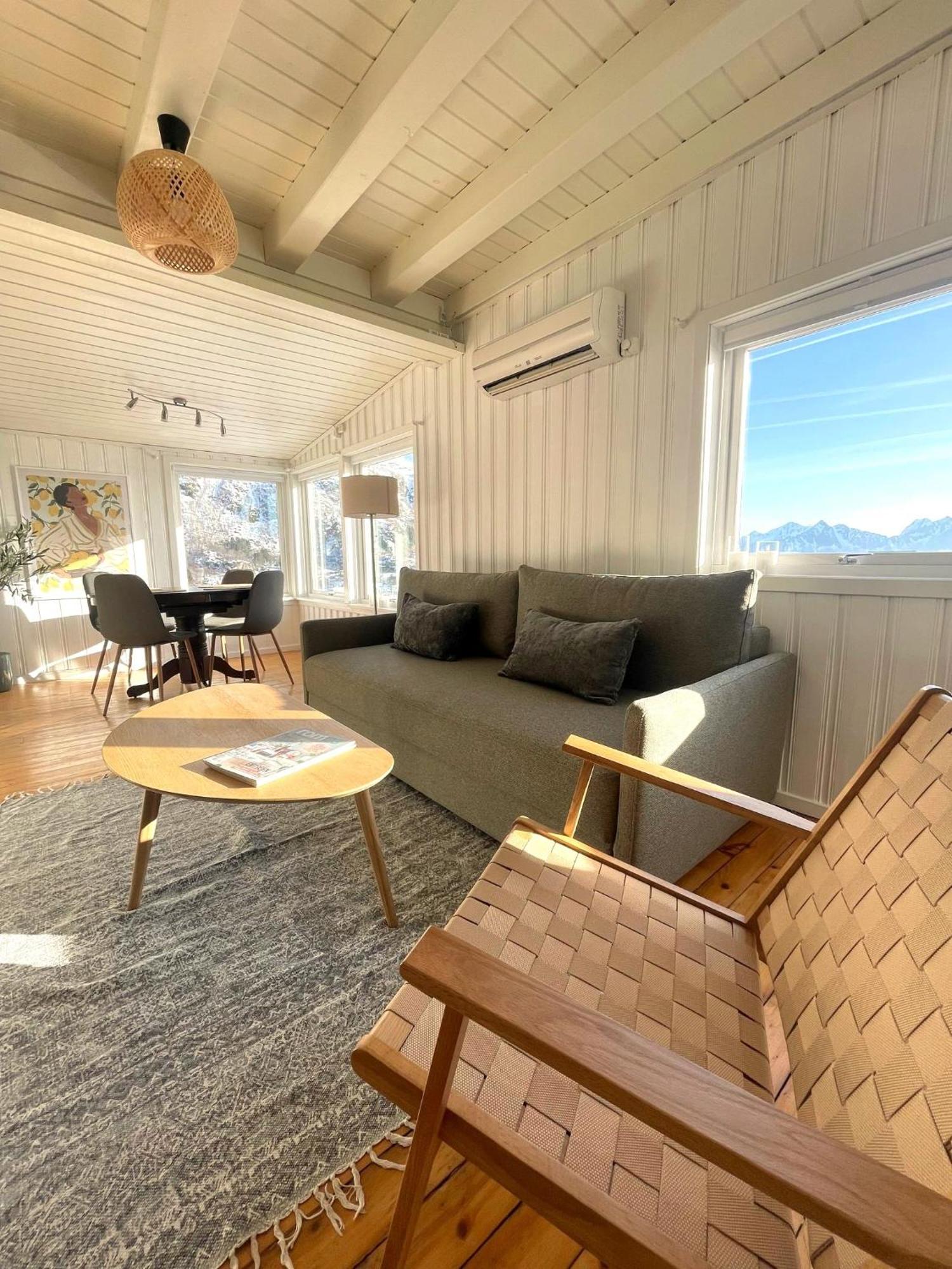 Hytte I Svolvaer Bagian luar foto